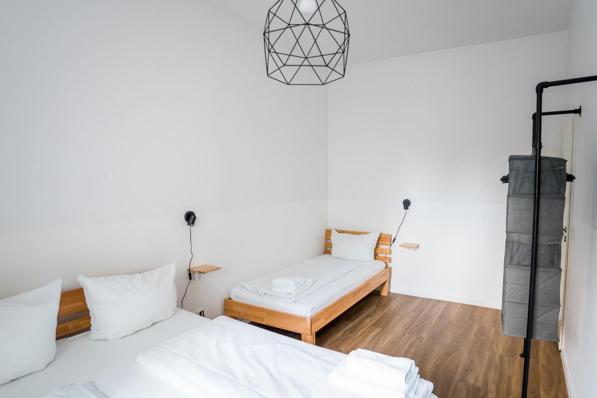 ברלין Three Bedroom Plus Big Kitchen Plus Selfcheckin Plus Street Parking מראה חיצוני תמונה