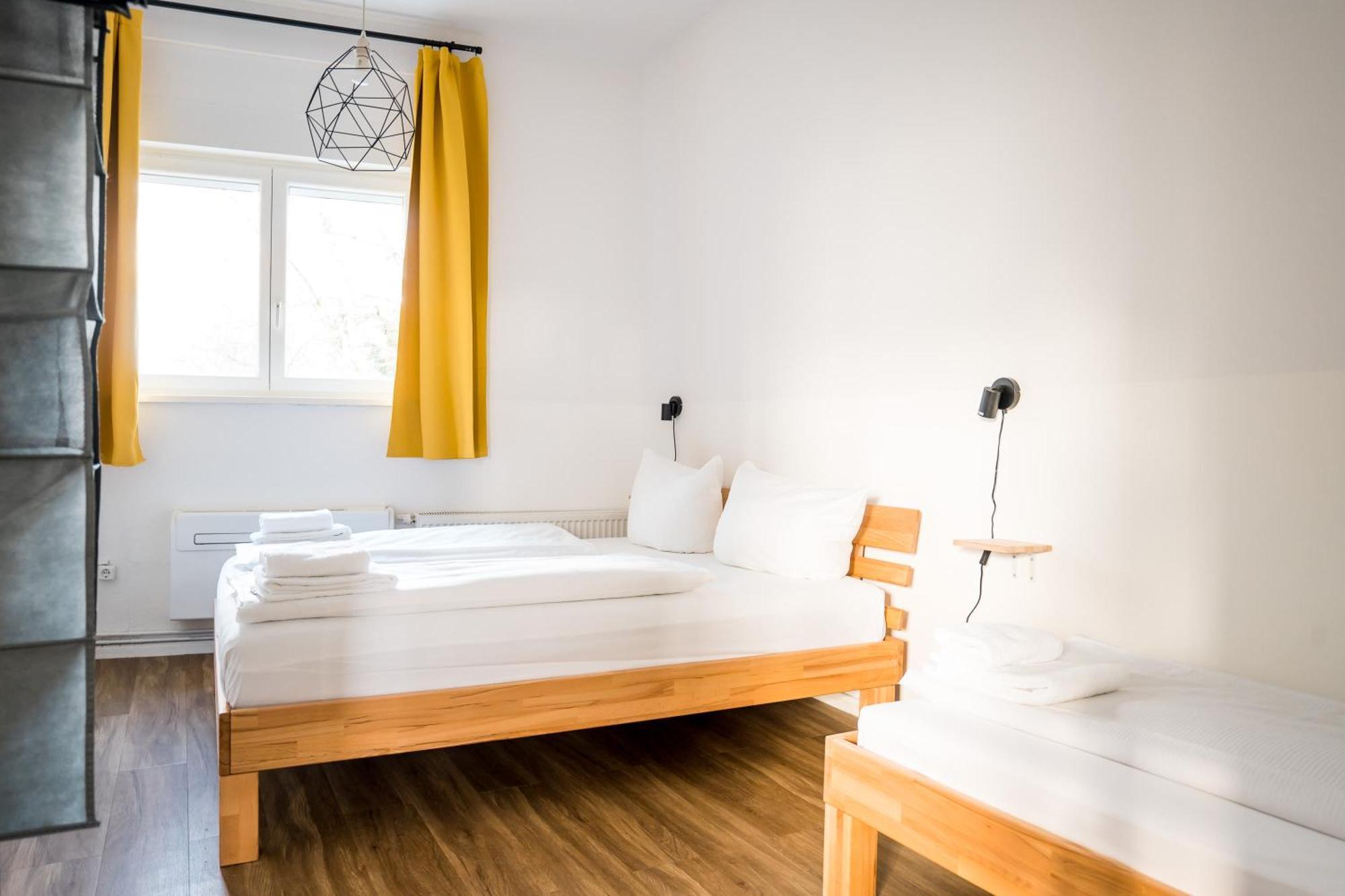 ברלין Three Bedroom Plus Big Kitchen Plus Selfcheckin Plus Street Parking מראה חיצוני תמונה